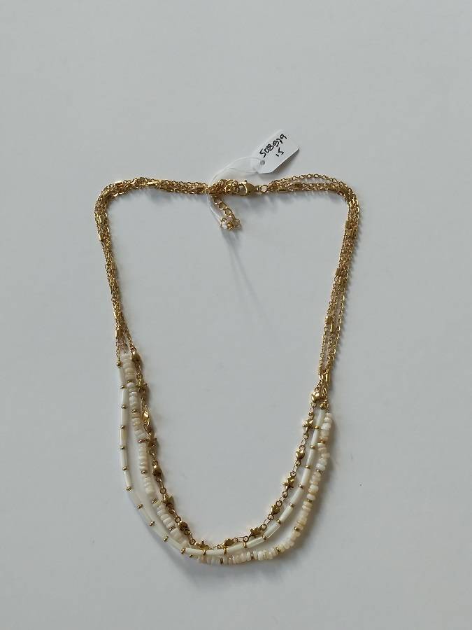 Collier 3 rgs pierres blanches